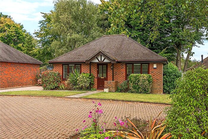 2 Bedroom Bungalow To Rent In Oak Warren, Oak Lane, Sevenoaks, Kent, TN13
