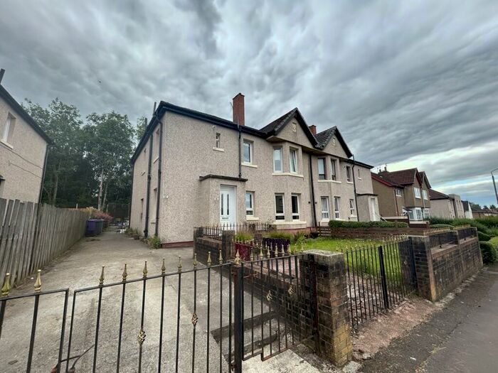3 Bedroom Flat To Rent In Lesmuir Drive, Yoker, G14