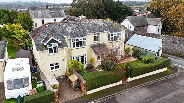3 Bedroom Detached House For Sale In Belvedere Road, Newton Abbot, TQ12