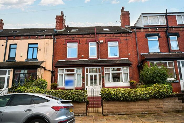 4 Bedroom Terraced House To Rent In Cross Flatts Drive, Leeds, West Yorkshire, LS11