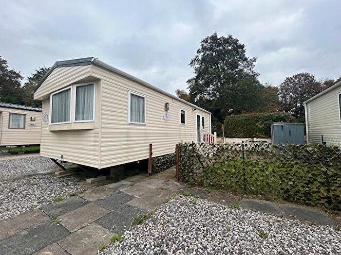 2 Bedroom Park Home For Sale In Six Arches Country Park, PR3