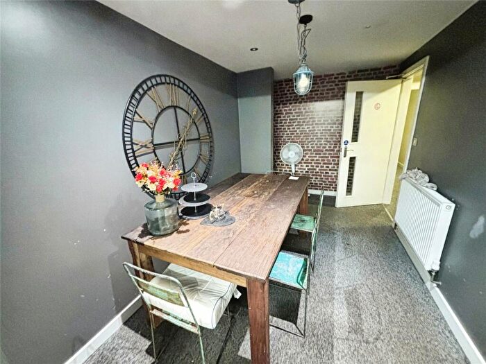 1 Bedroom Property To Rent In Colliery Road, Church Gresley, Swadlincote, Derbyshire, DE11