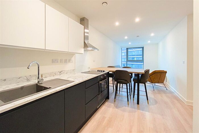 2 Bedroom Apartment To Rent In Laurence Place, New Kings Head Yard, M3