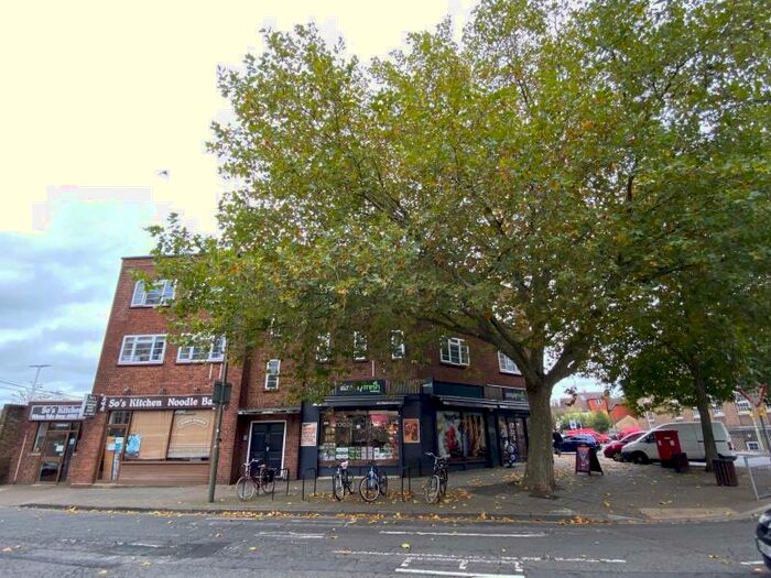 1 Bedroom Flat To Rent In Woking, GU22