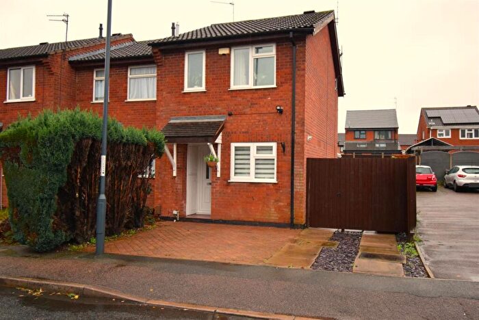 2 Bedroom End Of Terrace House For Sale In Halstock Drive, Alvaston, Derby, DE24