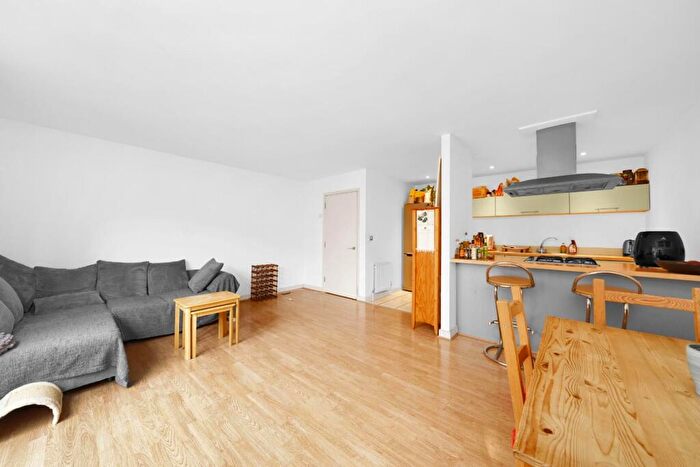 2 Bedroom Apartment To Rent In Menai Place, London, E3