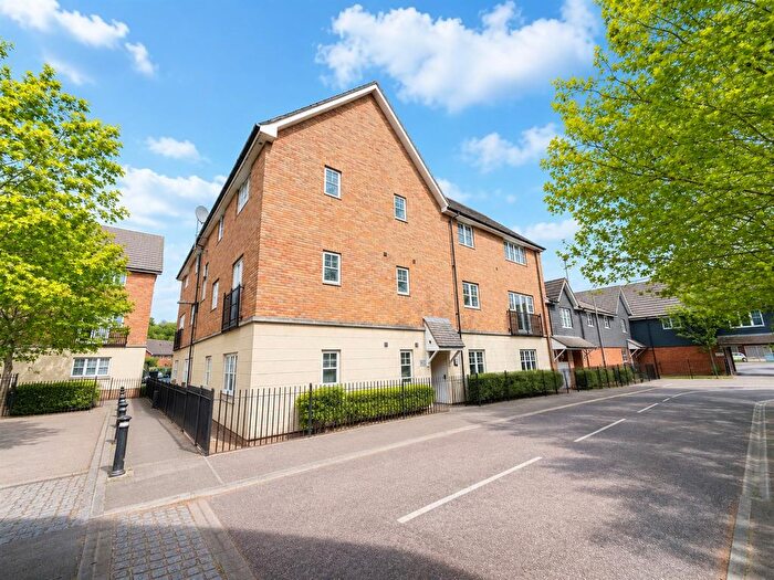 1 Bedroom Flat To Rent In Caspian Way, Purfleet, RM19