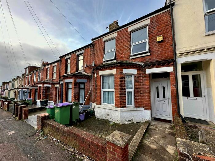 2 Bedroom Property To Rent In Greenfield Road, Folkestone, CT19