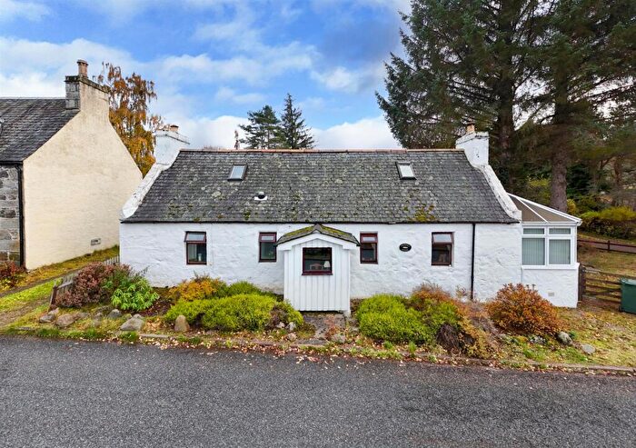 3 Bedroom Detached House For Sale In Greenfield Cottage & Steading, Insh, PH21
