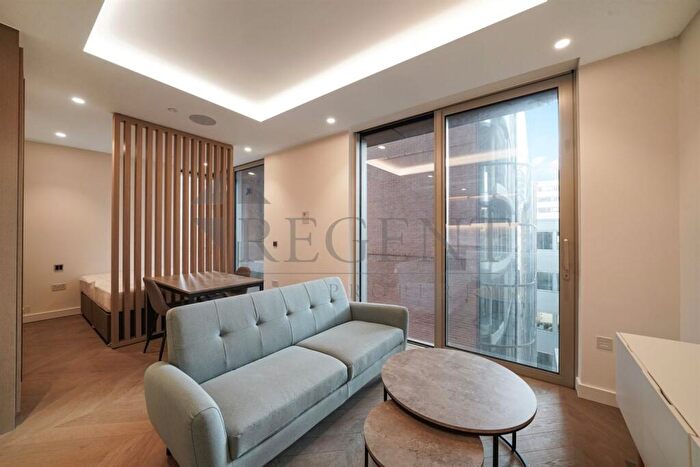 Apartment To Rent In The Haydon, Minories, EC3N