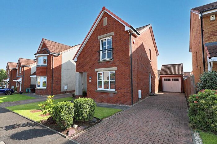 3 Bedroom Detached House For Sale In Brambling Road, Coatbridge, ML5