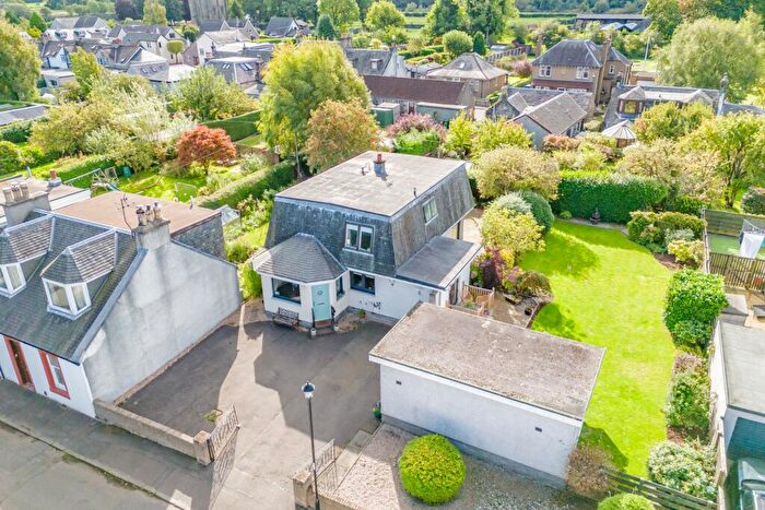 4 Bedroom Detached House For Sale In North Street, Cambuskenneth, Stirling, Stirlingshire, FK9