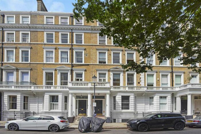 Studio To Rent In Southwell Gardens, South Kensington, SW7