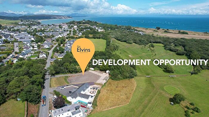 Detached House For Sale In Abersoch, Pwllheli, LL53