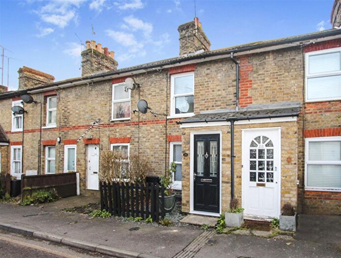 2 Bedroom Property To Rent In Alfred Road, Brentwood, CM14