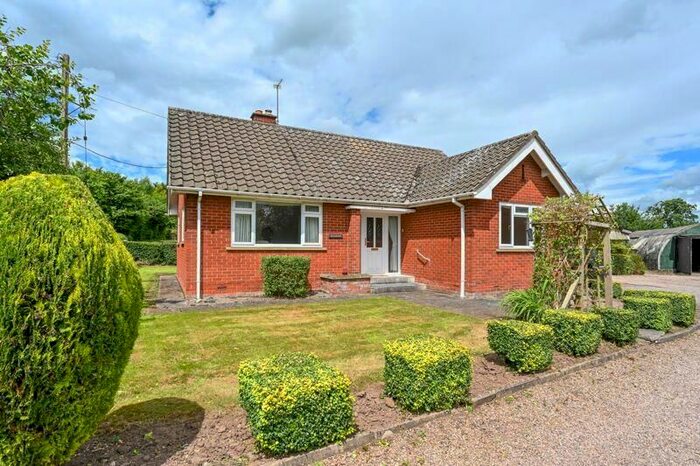 2 Bedroom Detached House For Sale In Longridge, Dunston, Stafford, ST18