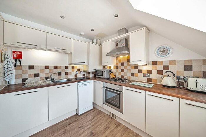 2 Bedroom Apartment For Sale In Stavordale Road, Weymouth, DT4