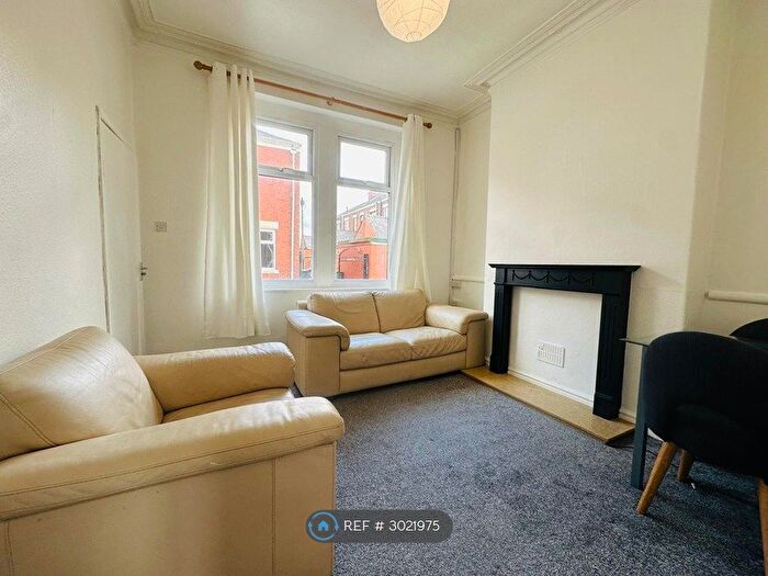 1 Bedroom Flat To Rent In Linnet Street, Preston, PR1