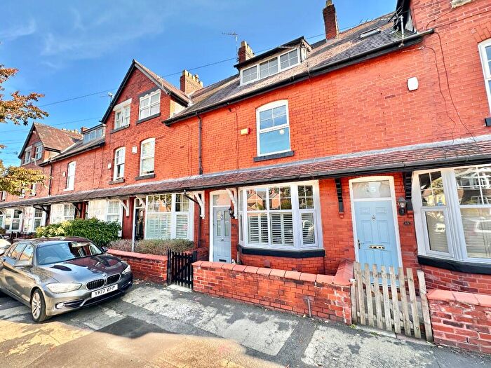 3 Bedroom Terraced House For Sale In Conway Road, Sale, Greater Manchester, M33