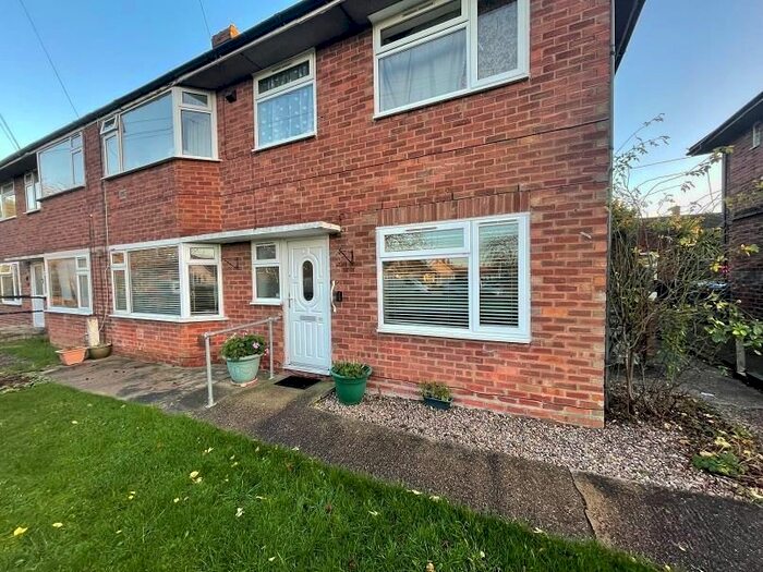 2 Bedroom Flat To Rent In Woodview, Edwalton, Nottingham, NG12