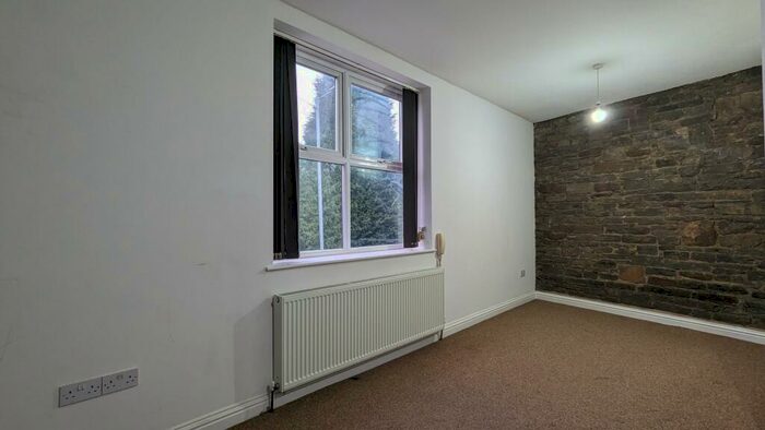 1 Bedroom Flat To Rent In Stamford Road, Mossley, OL5