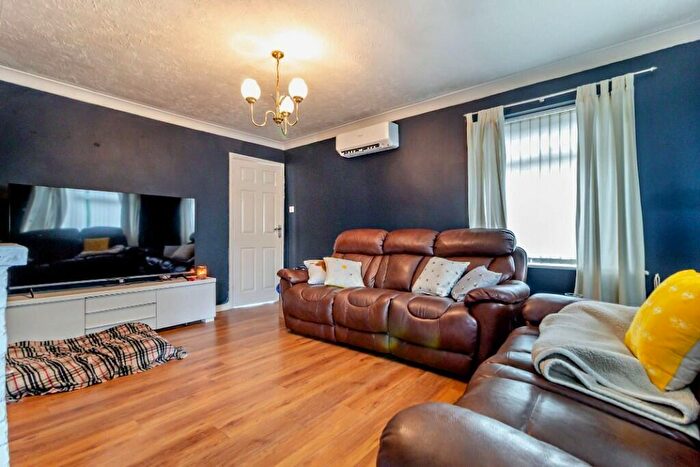 2 Bedroom Bungalow For Sale In Tithe Avenue, Beck Row, Bury St Edmunds, IP28