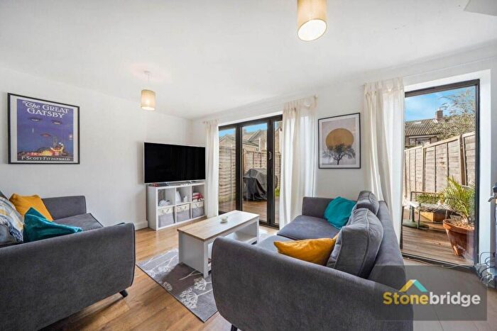 2 Bedroom Terraced House For Sale In Claughton Road, London, E13