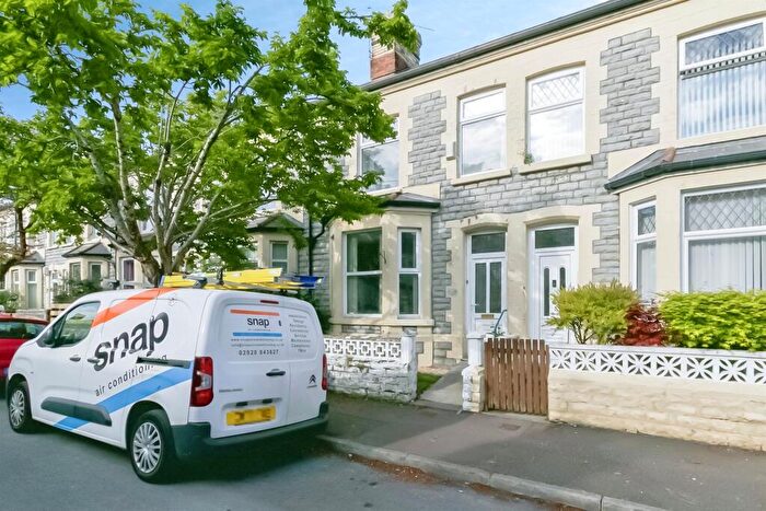 3 Bedroom Terraced House For Sale In St. Marys Avenue, Barry, CF63