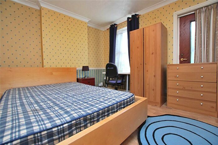 1 Bedroom Semi-Detached House To Rent In Walnut Tree Close, Guildford, GU1