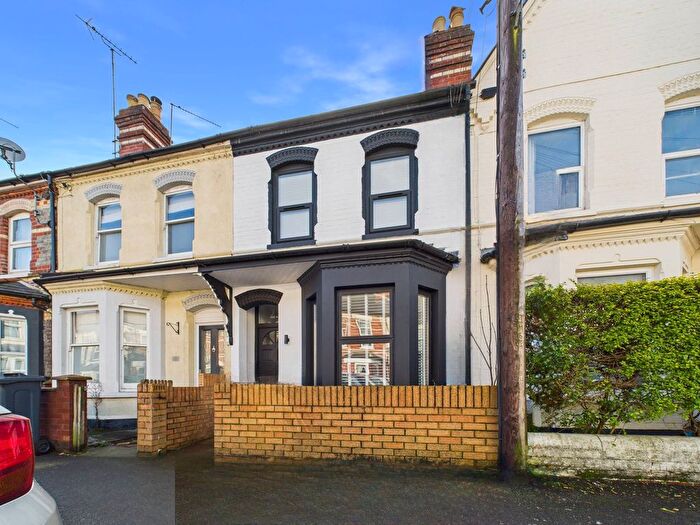 3 Bedroom Terraced House For Sale In Catherine Street, Reading, RG30