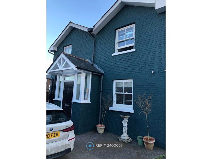 1 Bedroom Flat To Rent In John Street, Tunbridge Wells, TN4