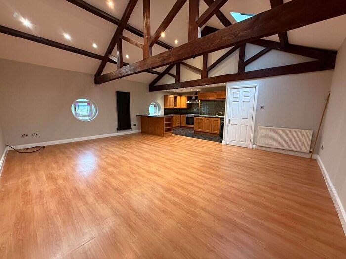 3 Bedroom Apartment To Rent In Archway Buildings, Pedders Lane, PR2