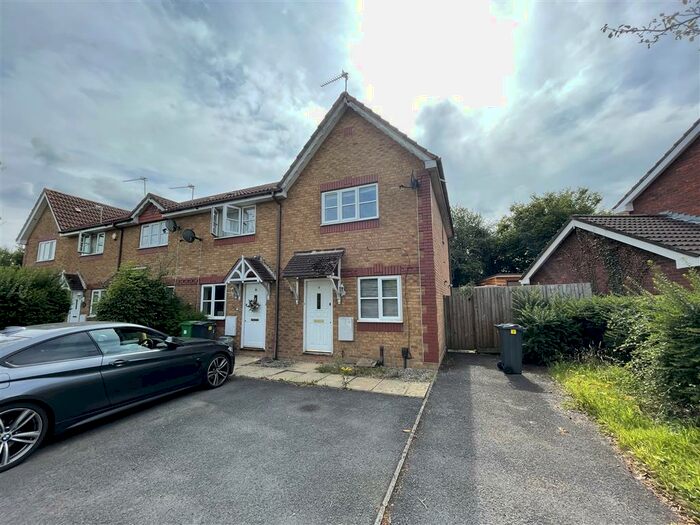 2 Bedroom House To Rent In Foxberry Close, Pontprennau, Cardiff, CF23