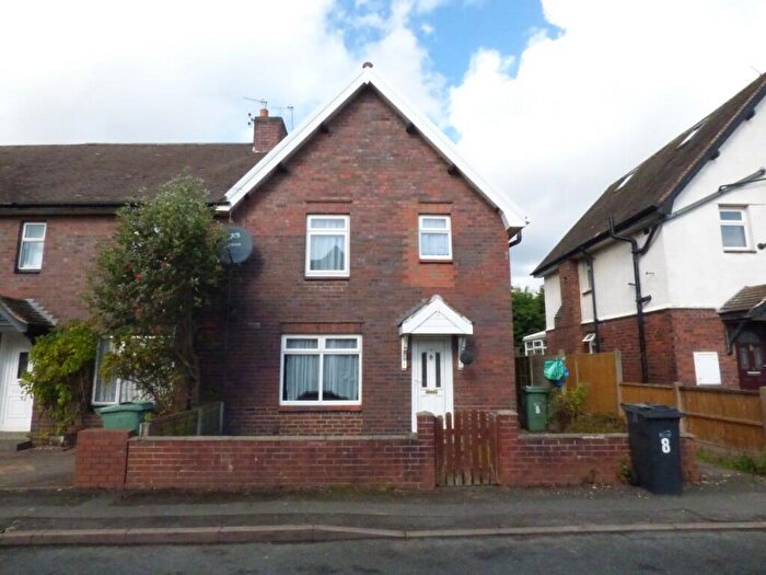 3 Bedroom Semi-Detached House To Rent In Norton Crescent, Dudley, West Midlands, DY2
