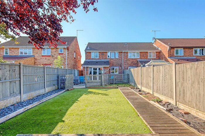 3 Bedroom Semi-Detached House For Sale In Oakley Avenue, Rayleigh, Essex, SS6