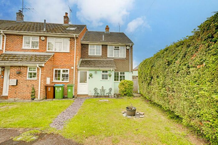 3 Bedroom End Of Terrace House For Sale In Church Road, Slapton, LU7