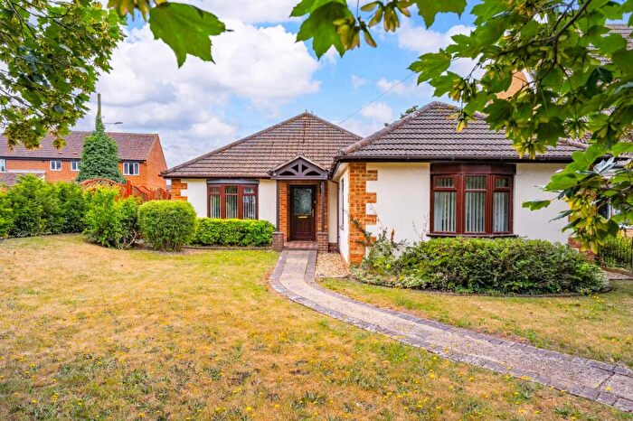 4 Bedroom Detached Bungalow For Sale In Norwich Road, Dereham, NR20