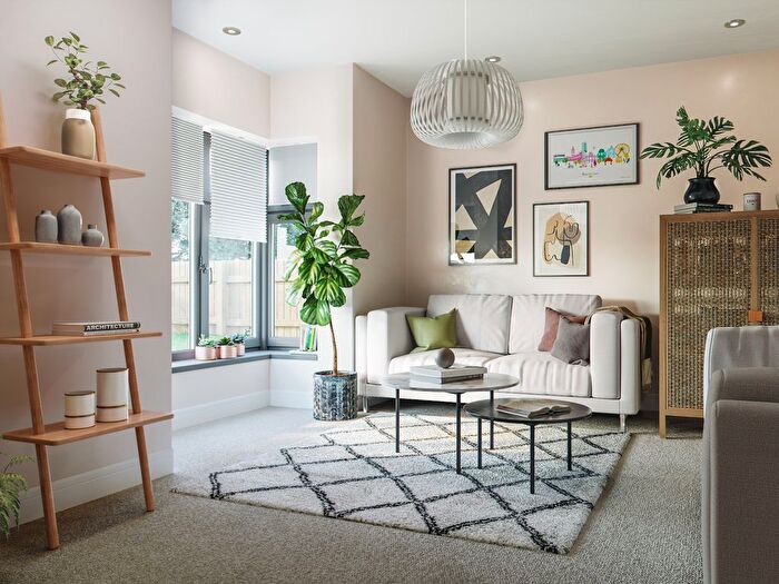 3 Bedroom Detached House For Sale In Wells Close, Scholars Park, Radcliffe, M26