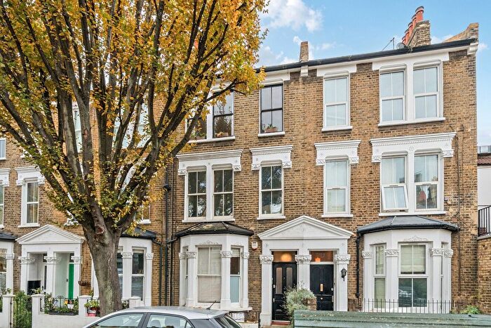 1 Bedroom Flat For Sale In Tradescant Road, London, SW8