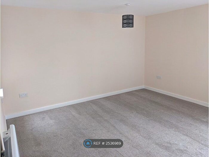 1 Bedroom Flat To Rent In The Causeway, Bicester, OX26