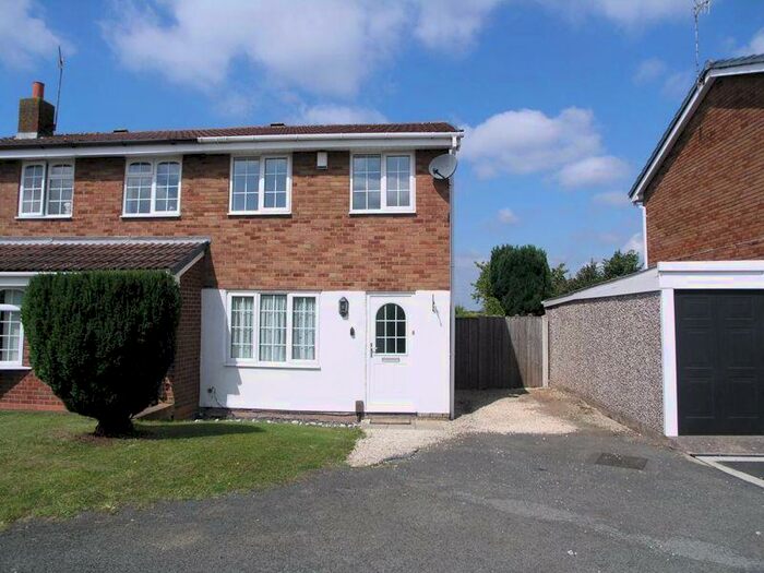 2 Bedroom Semi-Detached House To Rent In Bewlay Close, Brierley Hill, DY5