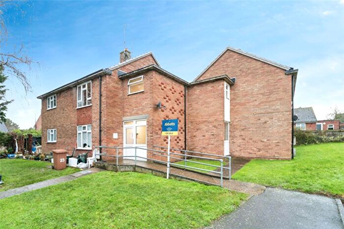 2 Bedroom Flat For Sale In Lancaster Close, Fakenham, Norfolk, NR21