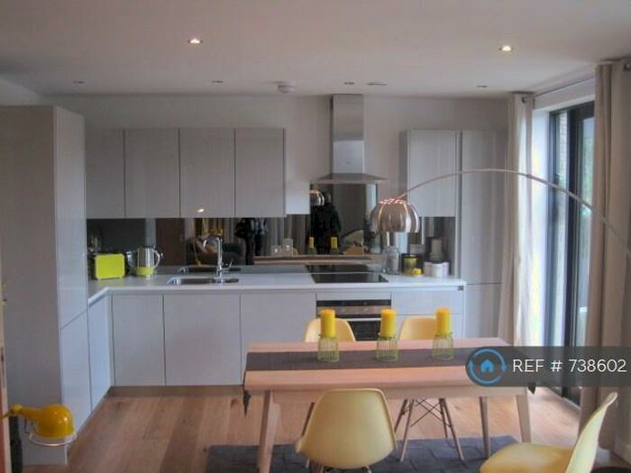 2 Bedroom Flat To Rent In Arts Lane, London, SE16