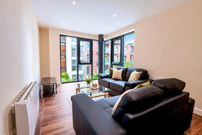 3 Bedroom Apartment To Rent In Ecco, S11