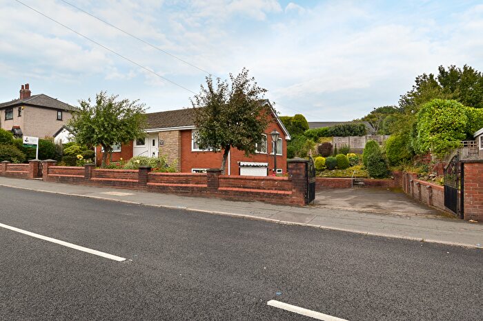 3 Bedroom Detached Bungalow For Sale In Manchester Road, Blackrod, Greater Manchester, BL6