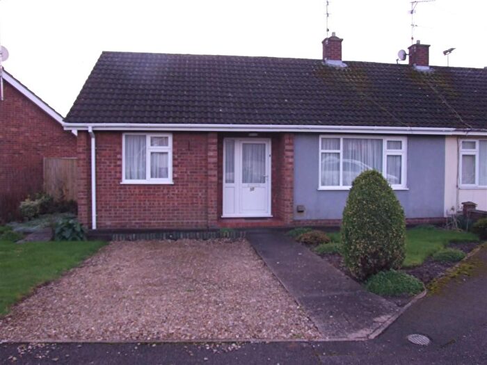 2 Bedroom Bungalow To Rent In Willesby Road, Spalding, PE11