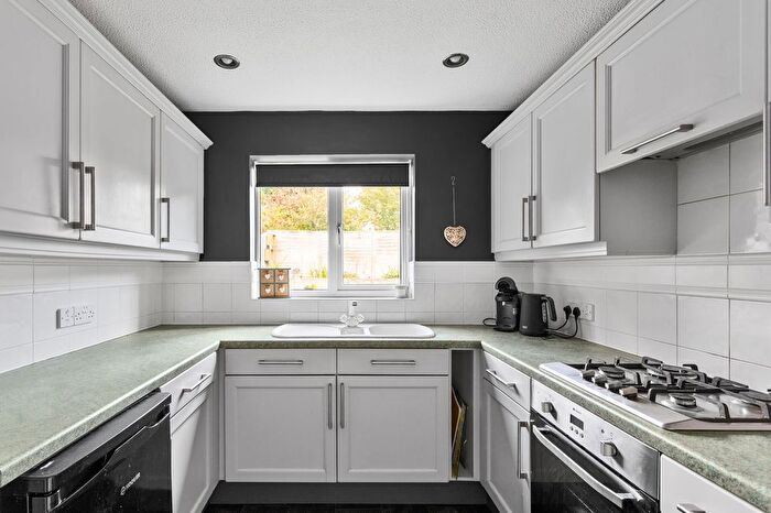 4 Bedroom Detached House For Sale In Steel Close, Market Weighton, York, YO43