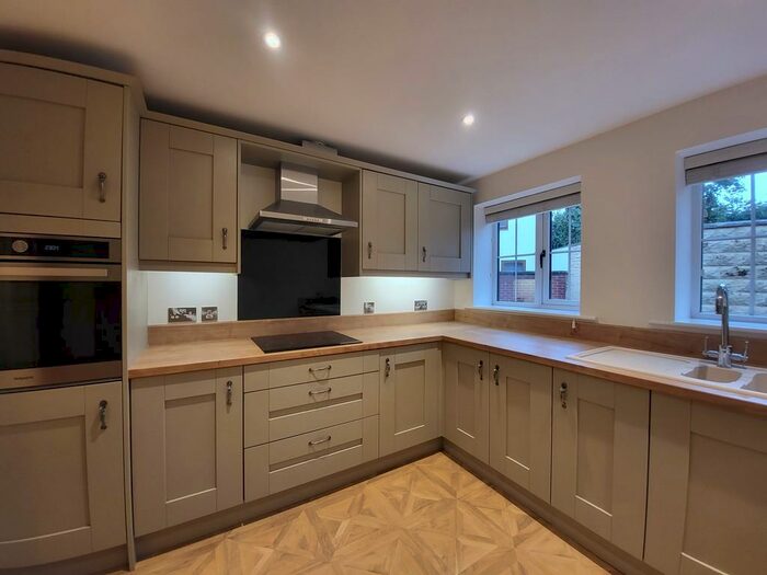 3 Bedroom Cottage To Rent In Sharpley Heath Road, Hilderstone, ST15