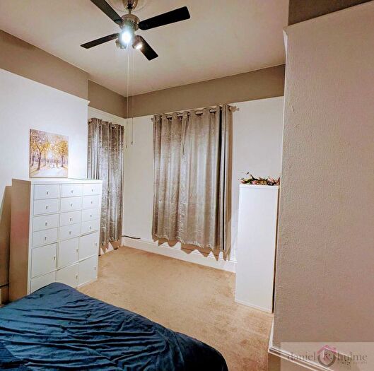 3 Bedroom End Of Terrace House For Sale In Buxton Road, Leek, Staffordshire, ST13