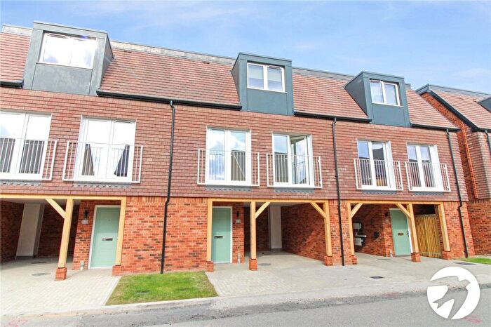 3 Bedroom Terraced House To Rent In Ragstone Avenue, Alkerden, Ebbsfleet Valley, Swanscombe, DA10